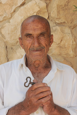 Abed Sayd spent most of his life caring for Henrietta Szold's gravesite. Photograph by Debbi Cooper.
