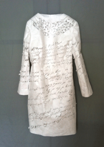 The 'Torah Kittel' from Jacqueline Nicholls's kittel collection. Photo courtesy of Jacqueline Nicholls.
