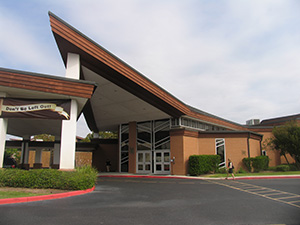 Congregation Beth Yeshurun. Photo by Esther Hecht.